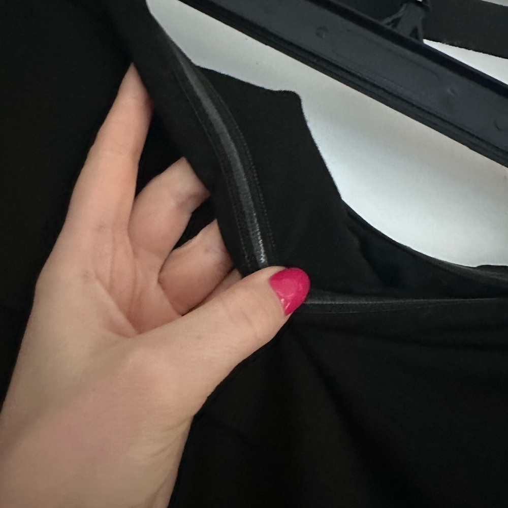 Chic Off-Shoulder Black Mini Dress - Picture 7 of 7